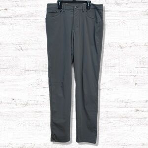 Lululemon Men’s Gray Athletic Pants Size 32 Tall
